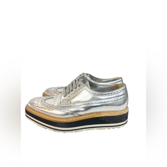 Prada Metallic Silver Brogue Leather Platform Low Top Sneakers - Picture 2 of 9